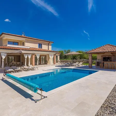 Quercus * Poljice(Krk)